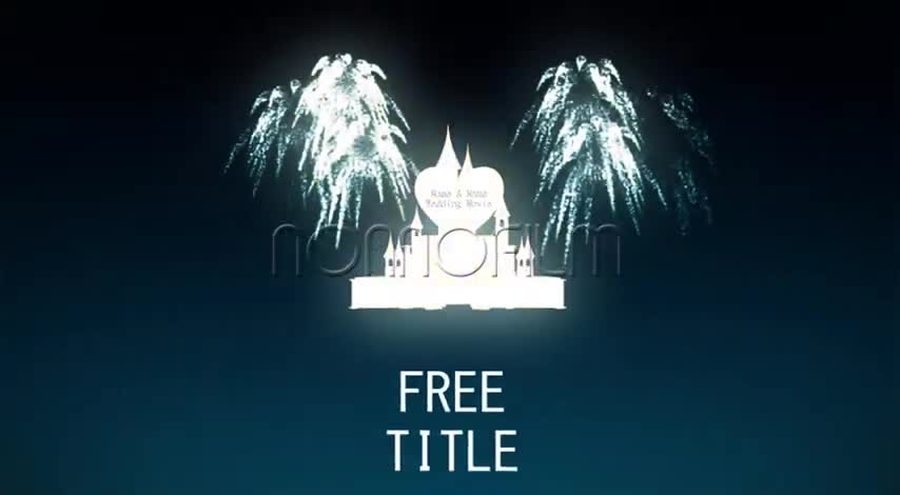 光るお城のシルエットと花火を背景にFREE TITLEの文字を表示するオープニングの別の場面