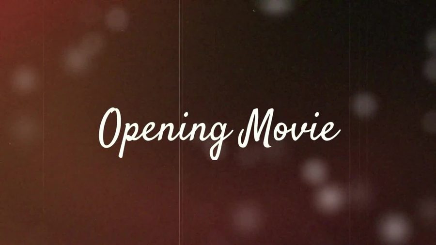 暖色系のセピア色のボケと粒状のフィルムノイズ・縦の傷を施した背景に筆記体でOpening Movieの文字を表示するオープニングシーン