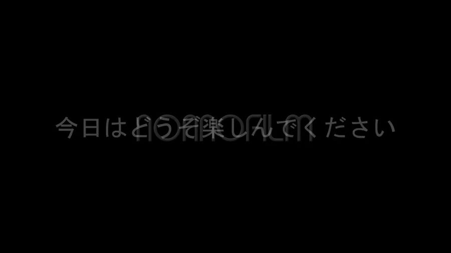 写真を使わず黒背景にNONNOFILMの透かしロゴと白い文字だけを中央に表示するシンプルなタイトルカード