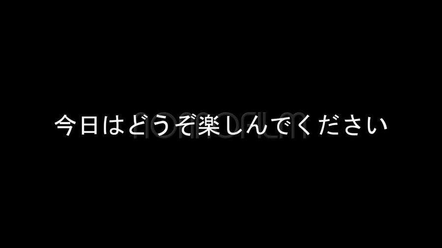 写真を使わず黒背景にNONNOFILMの透かしロゴと白い文字だけを中央に表示するシンプルなタイトルカード